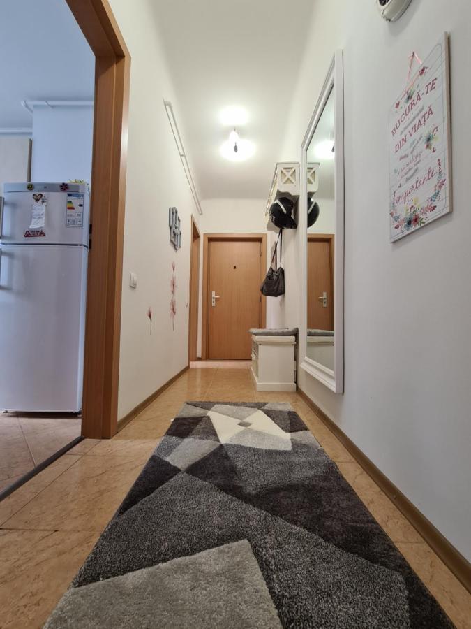 Best Apartment Hunedoara Eksteriør bilde